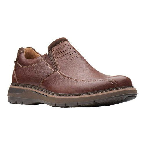 Clarks Men's Un Ramble Step Mahogany 26138188 – Brown's Shoe Fit Co ...